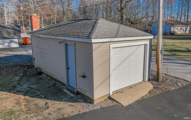 5008 E Shady Point Drive, Monticello, IN 47960