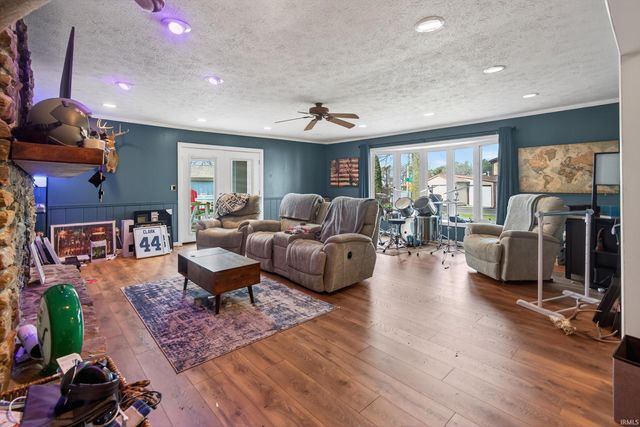 5008 E Shady Point Drive, Monticello, IN 47960