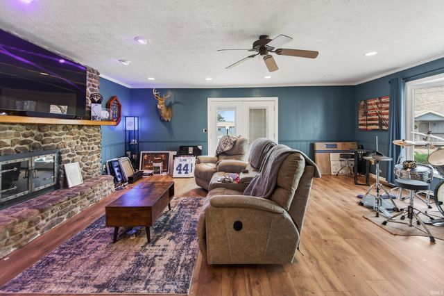 5008 E Shady Point Drive, Monticello, IN 47960