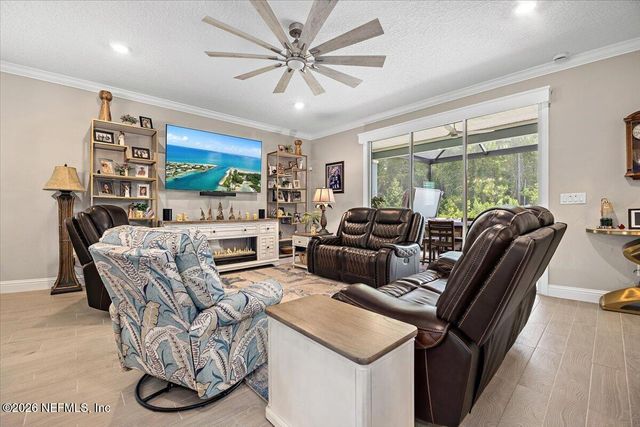 48 HAMMER Circle, St. Johns, FL 32259