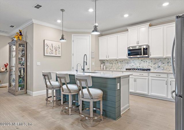 48 HAMMER Circle, St. Johns, FL 32259