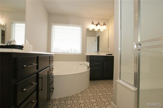 610 Schapers Court, Moscow Mills, MO 63362