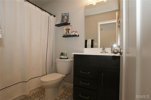 610 Schapers Court, Moscow Mills, MO 63362