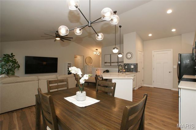 610 Schapers Court, Moscow Mills, MO 63362