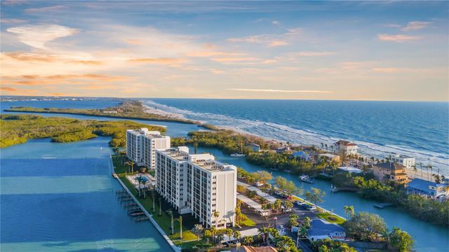 9397 MIDNIGHT PASS ROAD 901, Sarasota, FL 34242