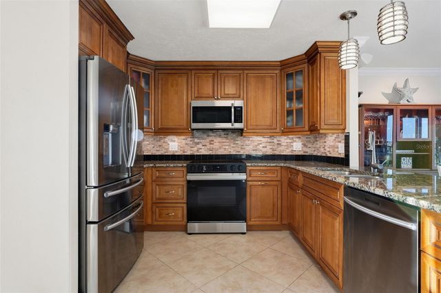 9397 MIDNIGHT PASS ROAD 901, Sarasota, FL 34242