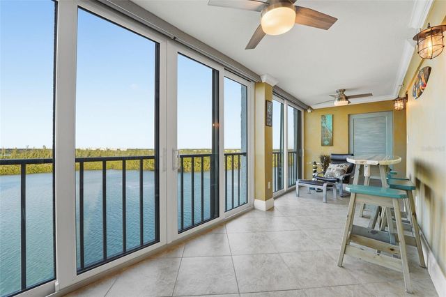 9397 MIDNIGHT PASS ROAD 901, Sarasota, FL 34242