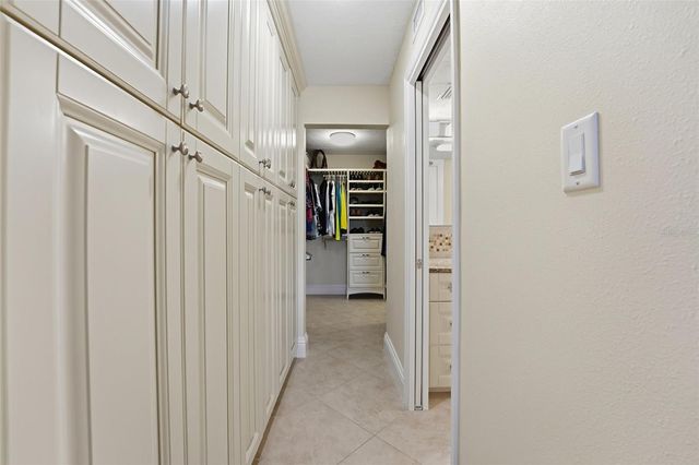 9397 MIDNIGHT PASS ROAD 901, Sarasota, FL 34242