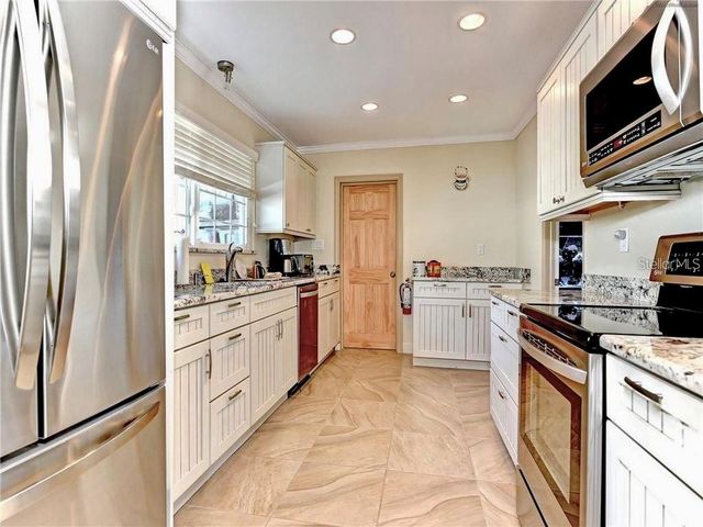 9397 MIDNIGHT PASS ROAD 901, Sarasota, FL 34242