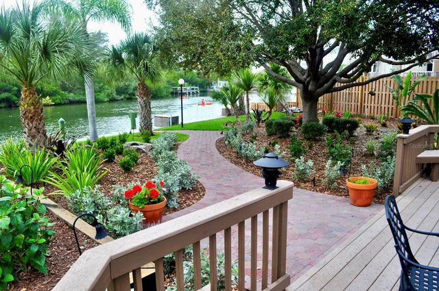 9397 MIDNIGHT PASS ROAD 901, Sarasota, FL 34242