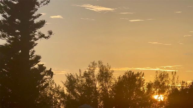 9397 MIDNIGHT PASS ROAD 901, Sarasota, FL 34242