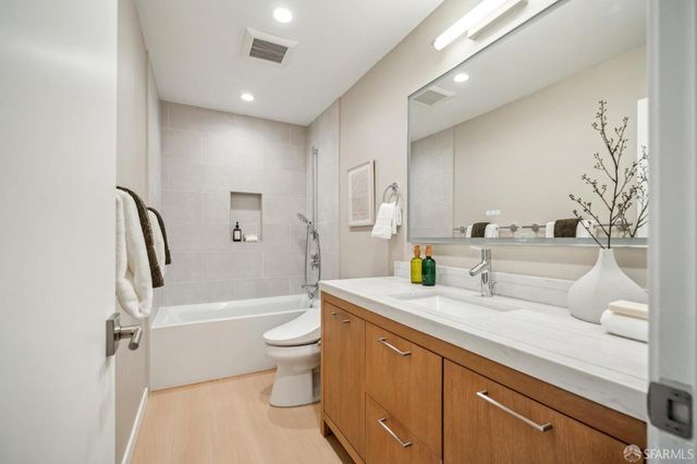 235 North Lake Merced Hills, San Francisco, CA 94132