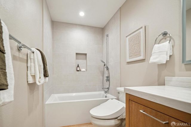 235 North Lake Merced Hills, San Francisco, CA 94132