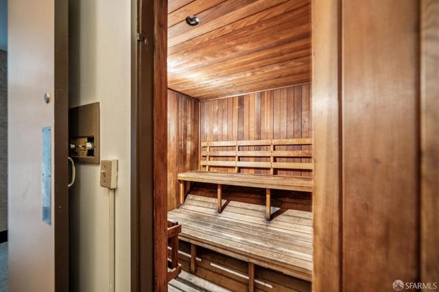 235 North Lake Merced Hills, San Francisco, CA 94132