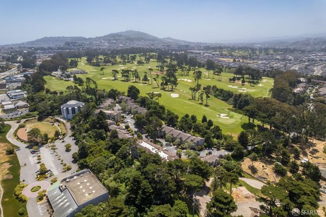 235 North Lake Merced Hills, San Francisco, CA 94132