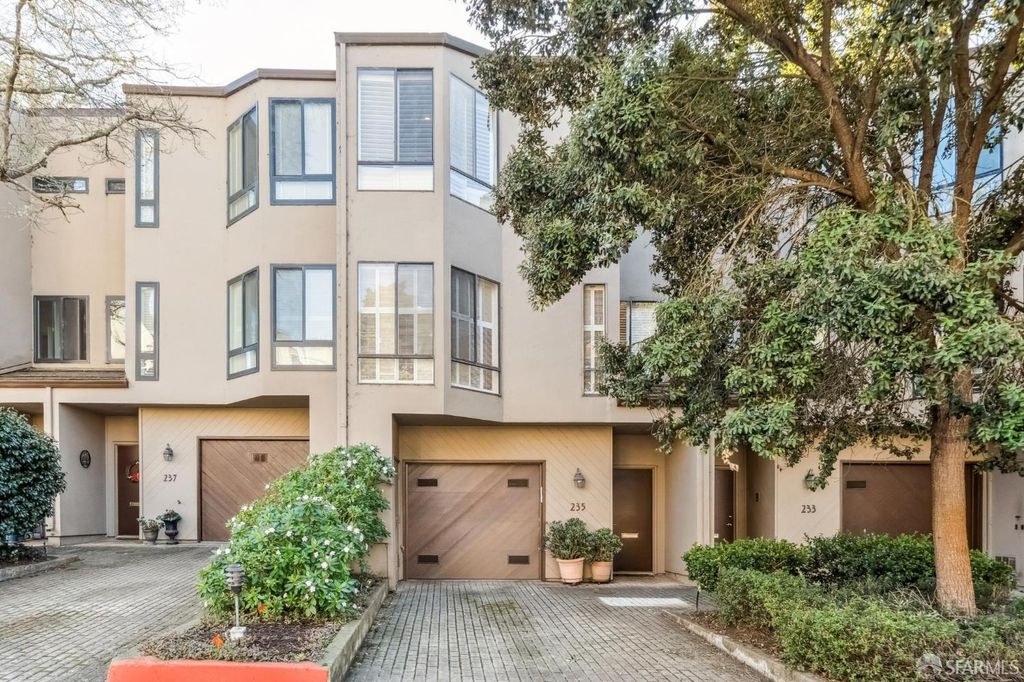 235 North Lake Merced Hills, San Francisco, CA 94132