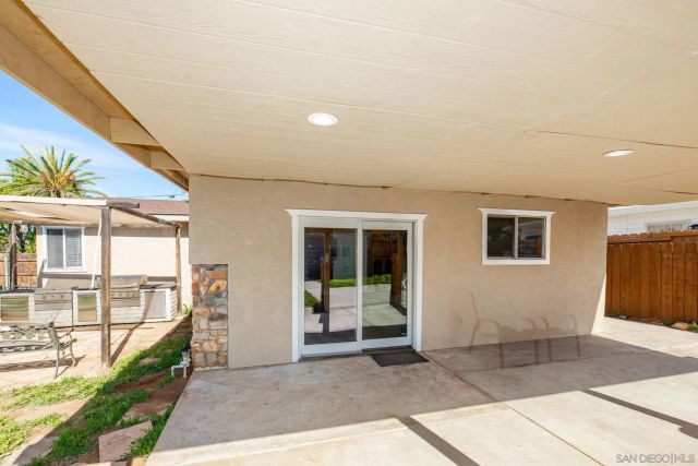 12635 Castle Court Drive, Lakeside, CA 92040