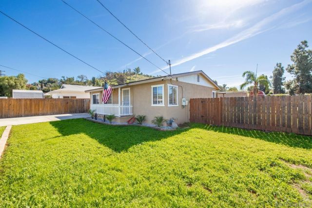 12635 Castle Court Drive, Lakeside, CA 92040