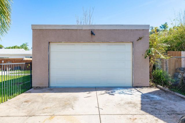 12635 Castle Court Drive, Lakeside, CA 92040
