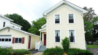 10 Montgomery Street, Hamilton, NY 13346