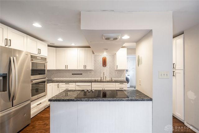 2549 Montbello Circle, Dayton, OH 45440