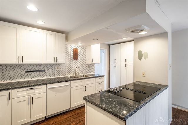 2549 Montbello Circle, Dayton, OH 45440