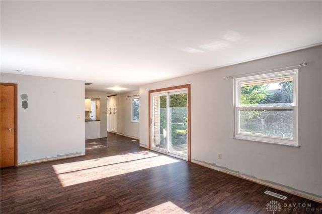 2549 Montbello Circle, Dayton, OH 45440