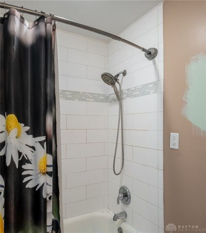 2549 Montbello Circle, Dayton, OH 45440