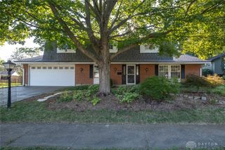 2549 Montbello Circle, Dayton, OH 45440