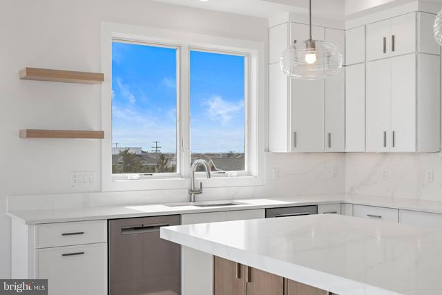 1123-C LONG BEACH, Long Beach Township, NJ 08008
