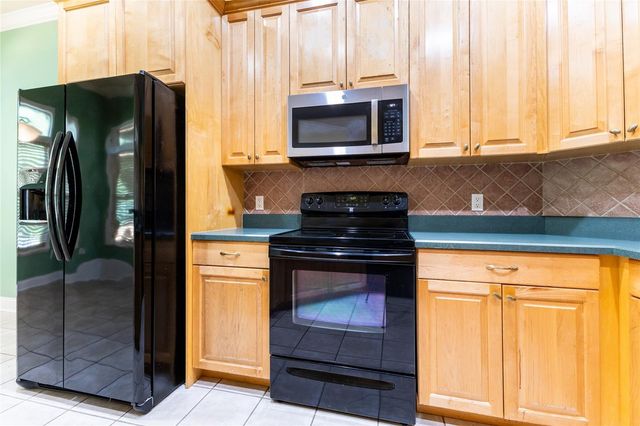 2429 NW 93RD STREET, Gainesville, FL 32606