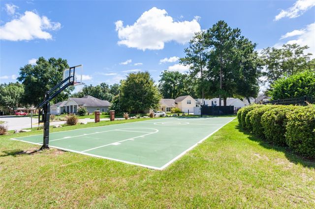 2429 NW 93RD STREET, Gainesville, FL 32606