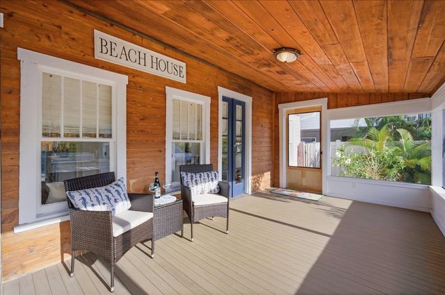 2913 GULF DRIVE, Holmes Beach, FL 34217