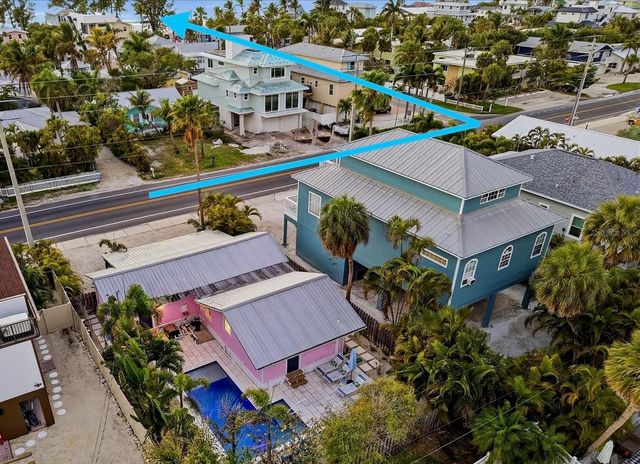 2913 GULF DRIVE, Holmes Beach, FL 34217
