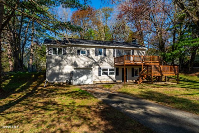 32 Nolan Road, Ballston, NY 12019