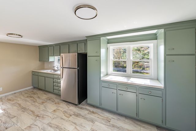32 Nolan Road, Ballston, NY 12019