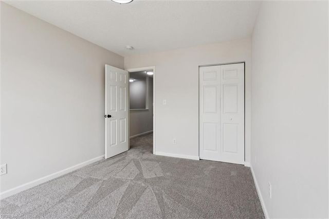 128 River Walk CT, Hampton, VA 23669