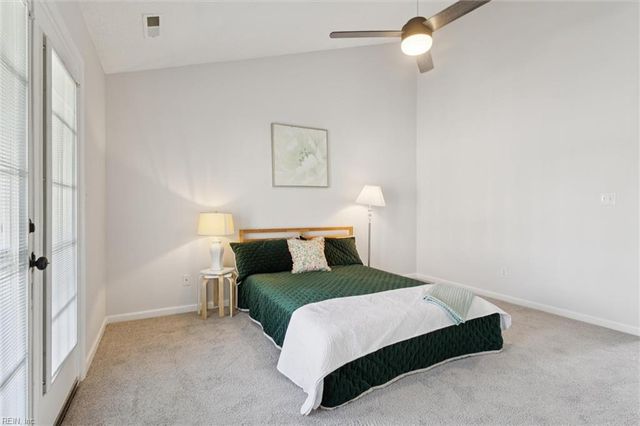 128 River Walk CT, Hampton, VA 23669