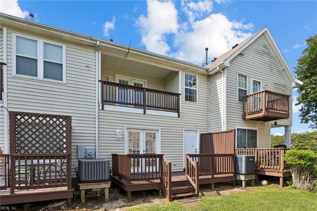 128 River Walk CT, Hampton, VA 23669