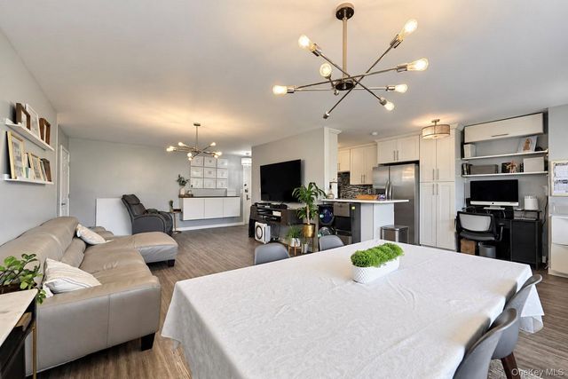 1841 Central Park Avenue 6N, Yonkers, NY 10710