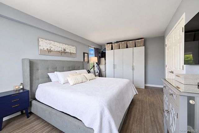 1841 Central Park Avenue 6N, Yonkers, NY 10710