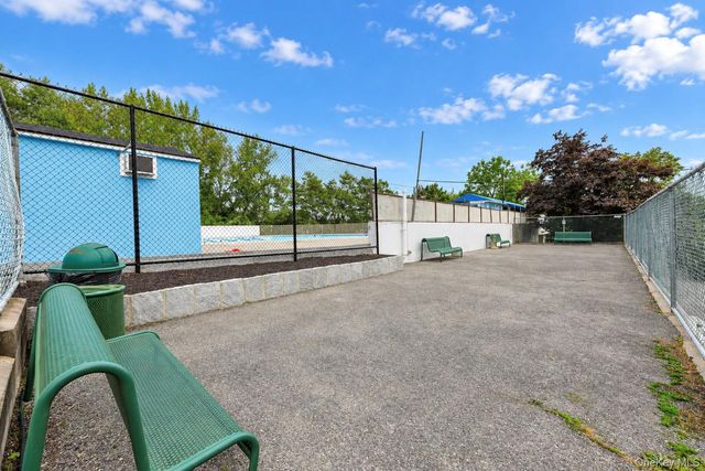 1841 Central Park Avenue 6N, Yonkers, NY 10710
