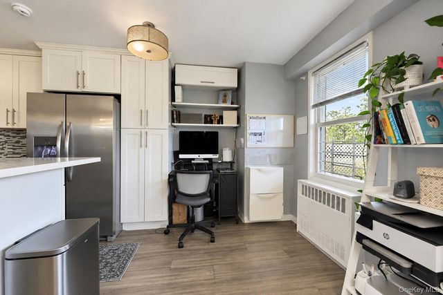 1841 Central Park Avenue 6N, Yonkers, NY 10710