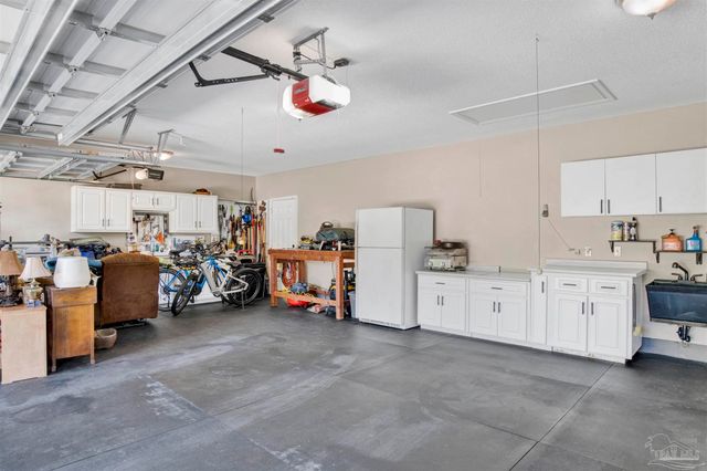 3110 Pga Blvd, Navarre, FL 32566