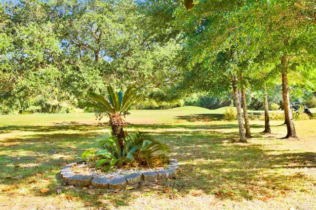 3110 Pga Blvd, Navarre, FL 32566