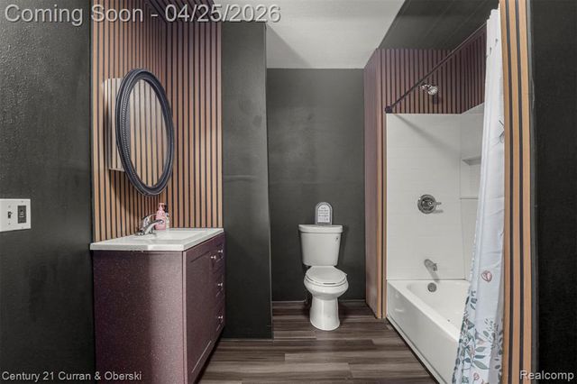 1457 Poplar Street, Flint, MI 48503
