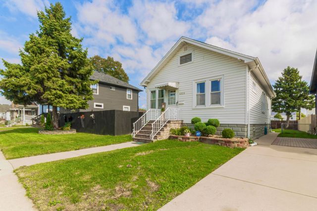 4235 Hohman Avenue, Hammond, IN 46327