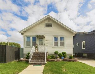 4235 Hohman Avenue, Hammond, IN 46327