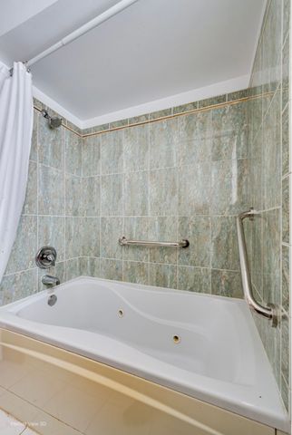 10617 S Kenton Avenue, Oak Lawn, IL 60453