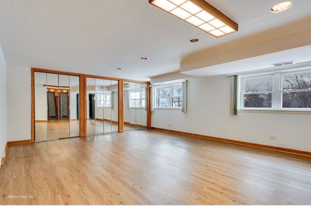 10617 S Kenton Avenue, Oak Lawn, IL 60453